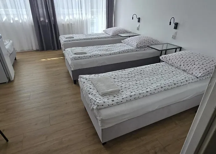 Nevada Проживання в сім'ї *